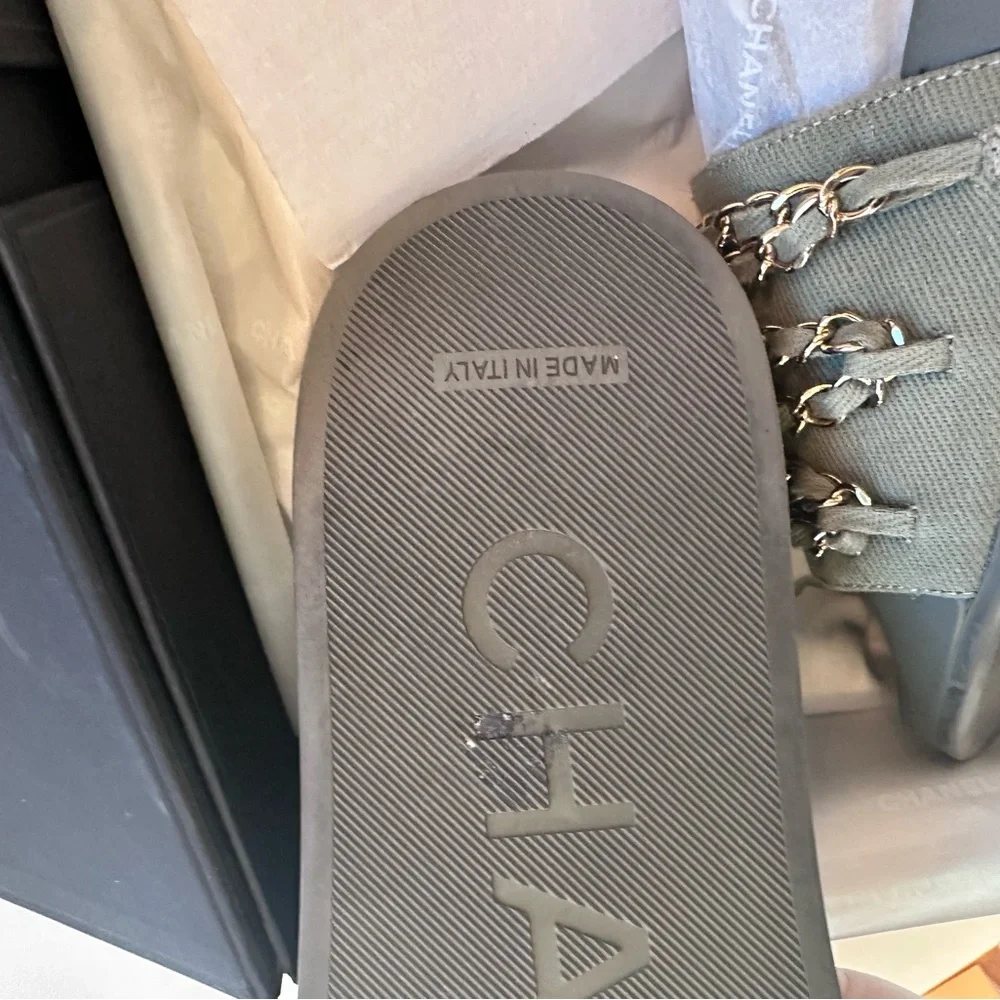 100% authentic green Chanel slides